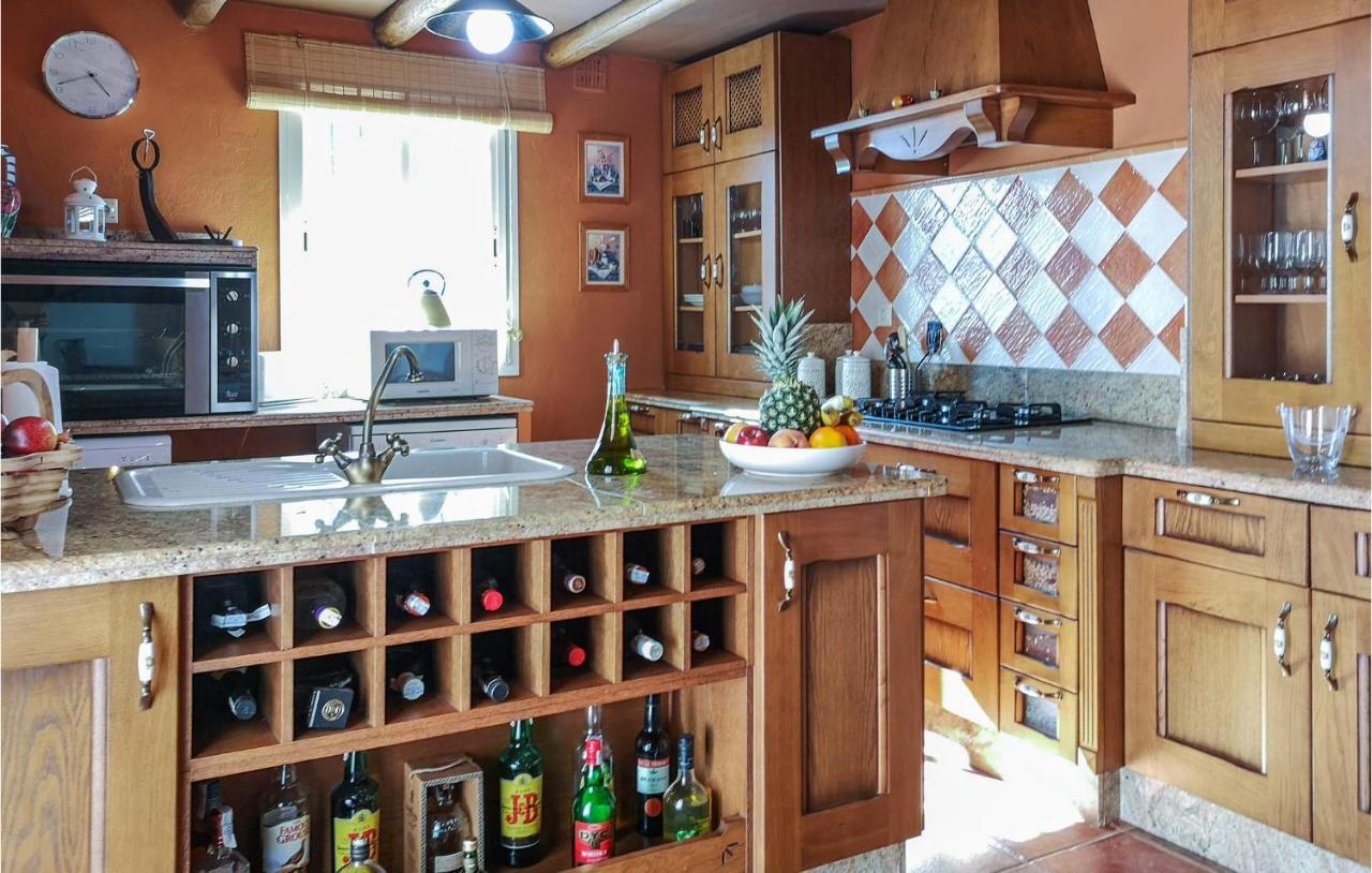 Awesome Home In Альгатосин Экстерьер фото